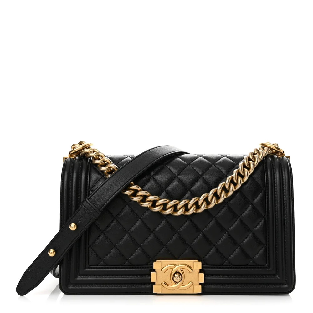 Chanel medium Boy Flap bag in black quilted calfskin